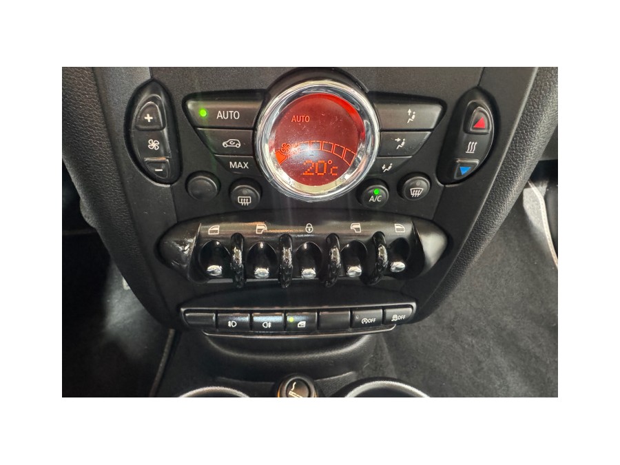 MINI d'occasion COUNTRYMAN ONE 98 GETAWAY de 2012 Paris 15 (75)﻿