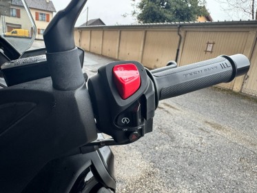 Yamaha x-max 125 occasion simplicibike grenoble  simplicicar simplicibike france