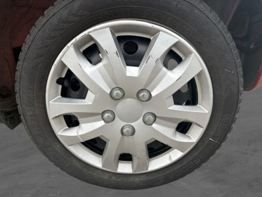 Peugeot 107 1.0e 12v 68ch blue lion urban garantie 12 mois occasion simplicicar lyon nord simplicicar simplicibike france