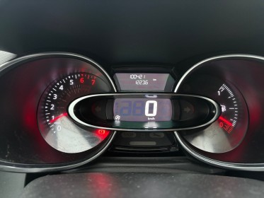 Renault clio iv tce 90 energy intens garantie 12 mois/ caméra de recul occasion simplicicar lyon nord simplicicar...