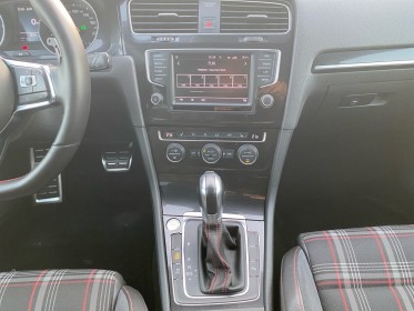 Volkswagen golf gti 2.0 tsi 220 dsg6 sièges avants chauffants dynaudio keyless garantie 12 mois occasion barberey...