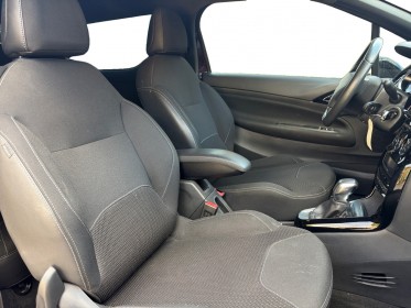 Ds ds 3 so chic 110 ch ss eat6 / camera de recul / radar avar / carplay / distribution neuve occasion simplicicar orgeval ...