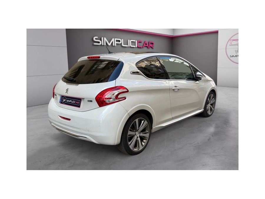 PEUGEOT d'occasion 208 1.6 VTI 120 XY BA de 2015 Paris 15 (75)﻿