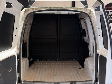 Volkswagen caddy van 2.0 tdi 102 bvm5 business line gps bluetooth régulateur garantie 12 mois occasion simplicicar dunkerque...