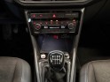 Volkswagen t-cross 115cv/bvm6 r-line/attelage/carplay et virtual cockpit/garantie 12 mois occasion simplicicar salon de...