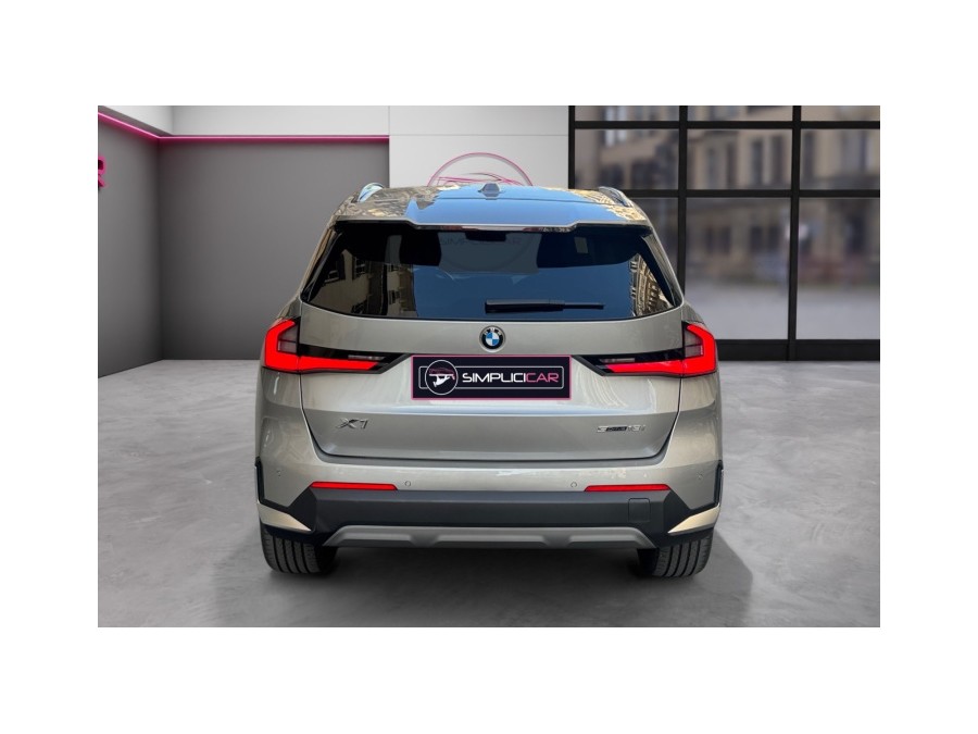 BMW d'occasion X1 18I SDRIVE 136 BUSINESS DESIGN DKG de 2024 Paris 15
