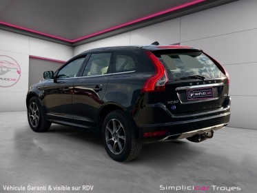 Volvo xc60 d4 181 ocean race edition attelage toit ouvrant sièges avants chauffants garantie 12 mois occasion barberey...