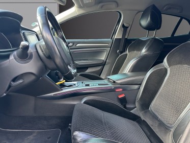 Renault megane iv berline 1.6 tce 165 energy edc intens - entretien full renault - vidange boite effectuée - affichage...