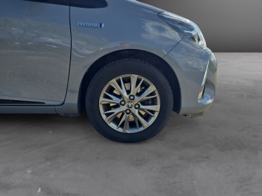 Toyota yaris hybride rc18 1.5l 100 ch dynamic confort plus 1ère main full entretien toyota garantie constructeur camera...