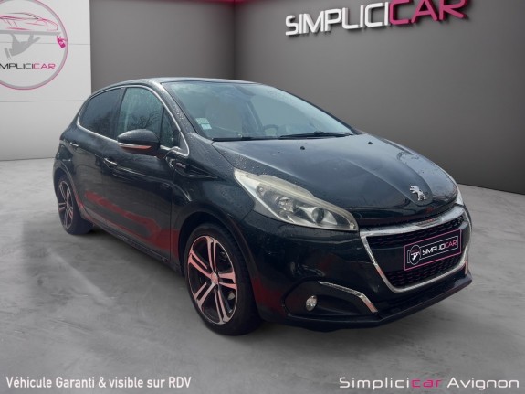 Peugeot 208 1.2 puretech 110ch ss eat6 gt line occasion avignon (84) simplicicar simplicibike france