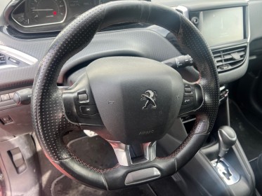 Peugeot 208 1.2 puretech 110ch ss eat6 gt line occasion avignon (84) simplicicar simplicibike france