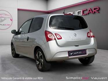 Renault twingo ii 1.2 lev 16v 75 eco2 intens bluetooth regulateur de vitesse garantie 12 mois occasion simplicicar lunel...