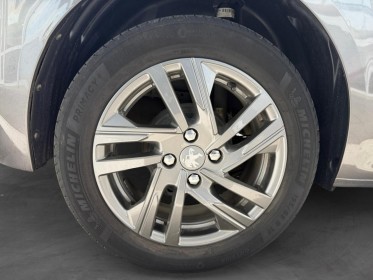 Peugeot 208 puretech 100 ss bvm6 active pack distribution faite occasion simplicicar guadeloupe  simplicicar simplicibike...