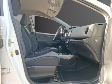 Toyota yaris hybride 100h hybrid attitude garantie 12 mois occasion simplicicar villepinte simplicicar simplicibike france