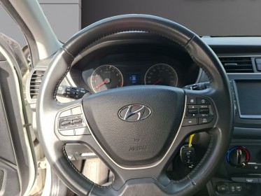 Hyundai i20 1.0 t-gdi 100 dct-7 intuitive grarantie 12 mois occasion simplicicar villepinte simplicicar simplicibike france