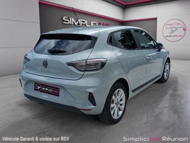 Renault clio v 1.0 tce 90ch finition equilibre / faible kms / 5 727 kms occasion réunion ville st pierre simplicicar...