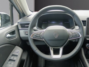 Renault clio v 1.0 tce 90ch finition equilibre / faible kms / 5 727 kms occasion réunion ville st pierre simplicicar...