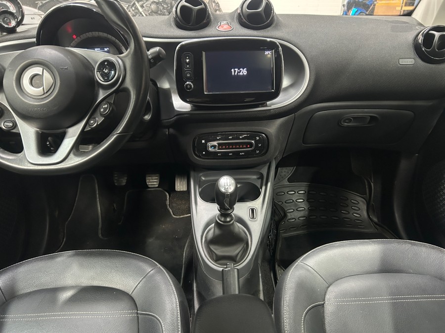 SMART d'occasion FORTWO 0.9 90 PERFECT de 2017 Lyon Ouest (69)﻿