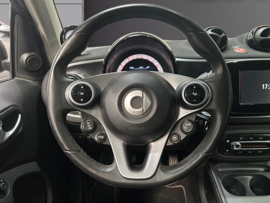 SMART d'occasion FORTWO 0.9 90 PERFECT de 2017 Lyon Ouest (69)﻿