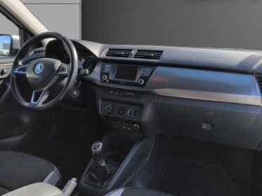 Skoda fabia 1.0 mpi 60 ch série spéciale edition garantie 12 mois occasion simplicicar saint-omer simplicicar simplicibike...