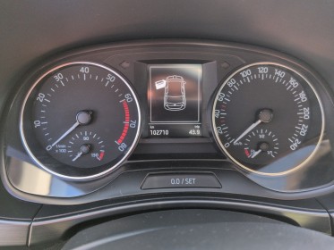 Skoda fabia 1.0 mpi 60 ch série spéciale edition garantie 12 mois occasion simplicicar saint-omer simplicicar simplicibike...