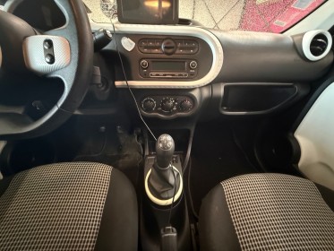 Renault twingo iii 1.0 sce 70 eco2 life garantie 12 mois occasion simplicicar brive la gaillarde  simplicicar simplicibike...