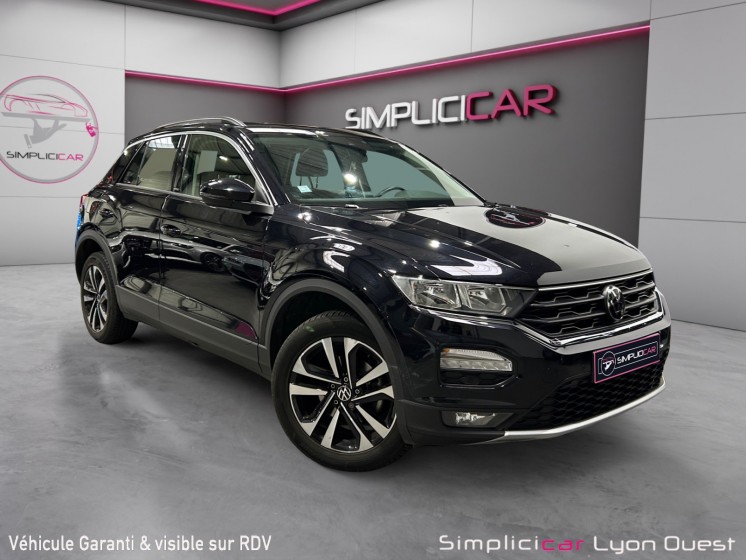Volkswagen t-roc 1.0 tsi 110 start/stop bvm6 united - garantie 12 mois occasion simplicicar lyon ouest simplicicar...