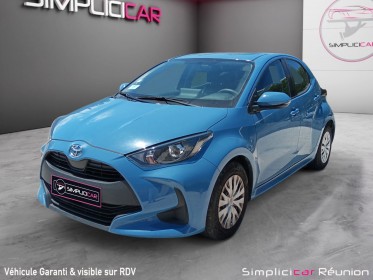 Toyota yaris my22 1.0  72ch vvt-i design occasion réunion ville st pierre simplicicar simplicibike france