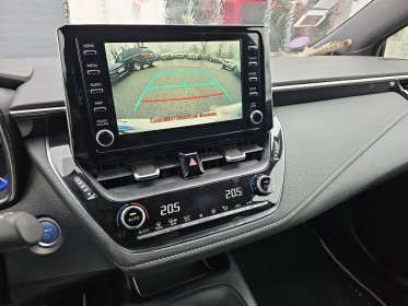 Toyota corolla touring sports hybride my20 122h design / camera de recul / entretien toyota occasion osny simplicicar...