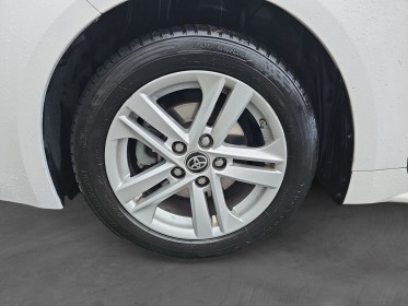 Toyota corolla touring sports hybride my20 122h design / camera de recul / entretien toyota occasion osny simplicicar...