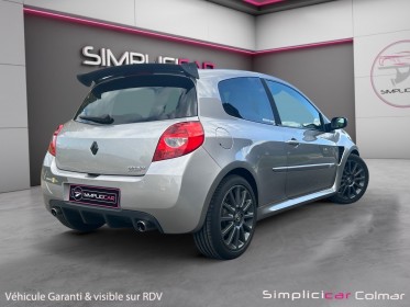 Renault clio iii 2.0 16v 200cv  rs renault sport f1 team r27 n° 1440/1500 chassis cup sellerie neuve garantie 12 mois...