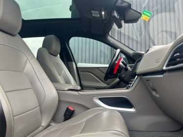 Jaguar f-pace v6 3.0 v6 300 ch 700 nm bva8 awd 4x4 r-sport double toit ouvrant feu full led sono meridian aff tête haute......