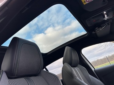 Peugeot 208 gt e-208 electrique 50 kwh 136ch gt virtual cockpit toit panoramique sièges chauffants garantie 12 mois occasion...