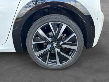 Peugeot 208 gt e-208 electrique 50 kwh 136ch gt virtual cockpit toit panoramique sièges chauffants garantie 12 mois occasion...