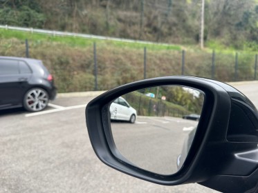 Peugeot 208 puretech 100 bvm6 gt courroie neuve garantie 12 mois occasion simplicicar vienne simplicicar simplicibike france