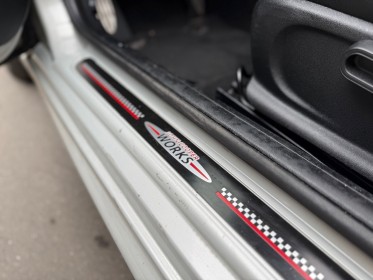 Mini  cooper  2.0 i 16v 231 cv jcw apple carplay full options occasion paris 17ème (75)(porte maillot) simplicicar...