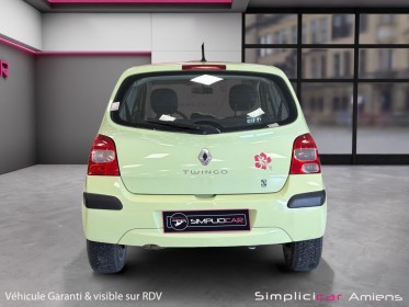 Renault twingo ii 1.2 60 garantie 12 mois occasion simplicicar amiens  simplicicar simplicibike france