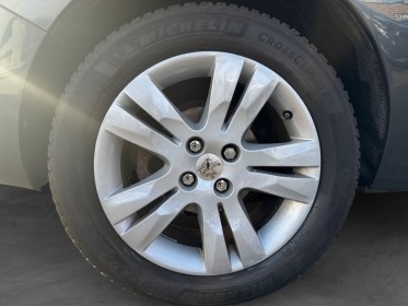 Peugeot 5008 1.6 hdi 110ch fap bvm6 premium pack 7places - première main - toit panoramique - affichage tête haute occasion...