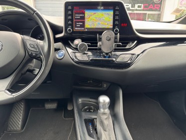 Toyota c-hr hybride rc18 1.8 122 ch dynamic || garantie 12 mois || occasion osny simplicicar simplicibike france