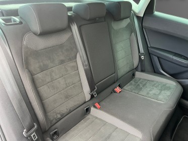 Seat ateca 1.6 tdi 115 dsg7 urban suivi seat sort de révision carplay virtual acc caméra garantie 12 mois occasion...