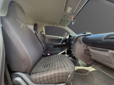 Toyota iq iq² 68 vvt-i multidrive, boite auto, garantie 12 mois occasion simplicicar villejuif  simplicicar simplicibike...