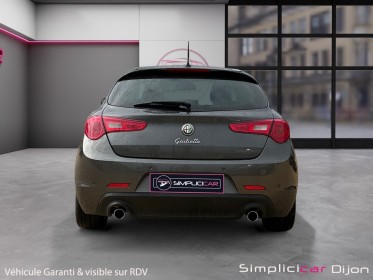 Alfa romeo giulietta 2.0 jtdm 150 ch ss trofeo toit ouvrant 2ème main garantie 12 mois occasion simplicicar dijon...