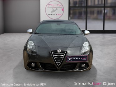 Alfa romeo giulietta 2.0 jtdm 150 ch ss trofeo toit ouvrant 2ème main garantie 12 mois occasion simplicicar dijon...