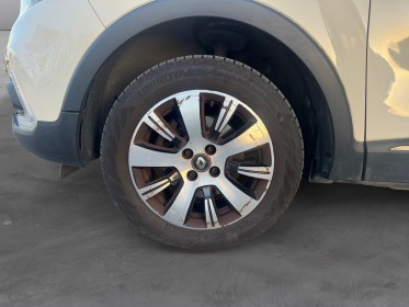 Renault captur tce 120 energy zen accès main libre radar de recul garantie 12 mois occasion simplicicar mery-sur-oise...