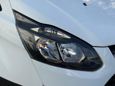 Ford transit custom fourgon 290 l2h2 2.0 tdci 105 ambiente occasion simplicicar st-maximin simplicicar simplicibike france