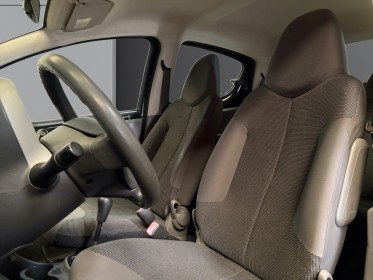 Peugeot 107 1.0e 12v 68ch trendy moteur à chaîne garantie 12 mois occasion simplicicar saint-jean simplicicar simplicibike...