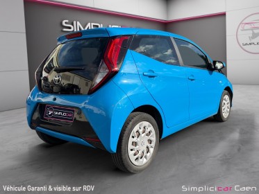 Toyota aygo my19 1.0 vvt-i x play - camera - garantie 12 mois. occasion simplicicar caen  simplicicar simplicibike france