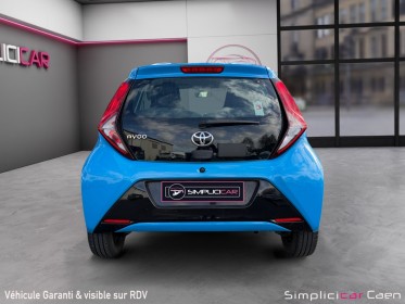 Toyota aygo my19 1.0 vvt-i x play - camera - garantie 12 mois. occasion simplicicar caen  simplicicar simplicibike france