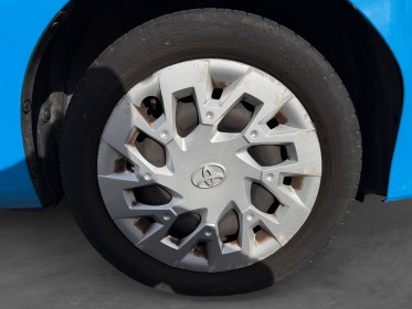 Toyota aygo my19 1.0 vvt-i x play - camera - garantie 12 mois. occasion simplicicar caen  simplicicar simplicibike france