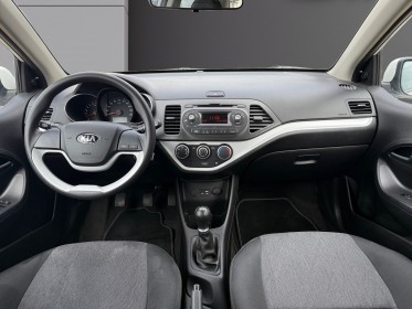 Kia picanto 1.0l 66 ch style climatisation vitres Électriques garantie 12 mois occasion simplicicar poitiers simplicicar...